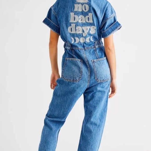 RARE FREE PEOPLE Marci Embroidered Coverall NO BAD DAYS SIZE SMALL EUC - Picture 1 of 7